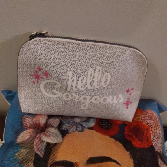 Benefit Handbags - 🔴3/$10🔴Hello Gorgeous zippered cosmetic bag